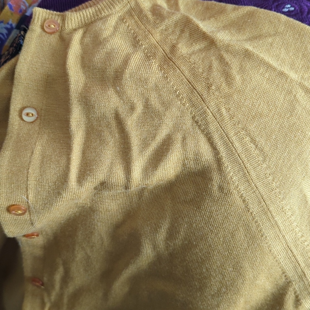 Mid Century Modern Wool Sweater - Picture 5 of 6